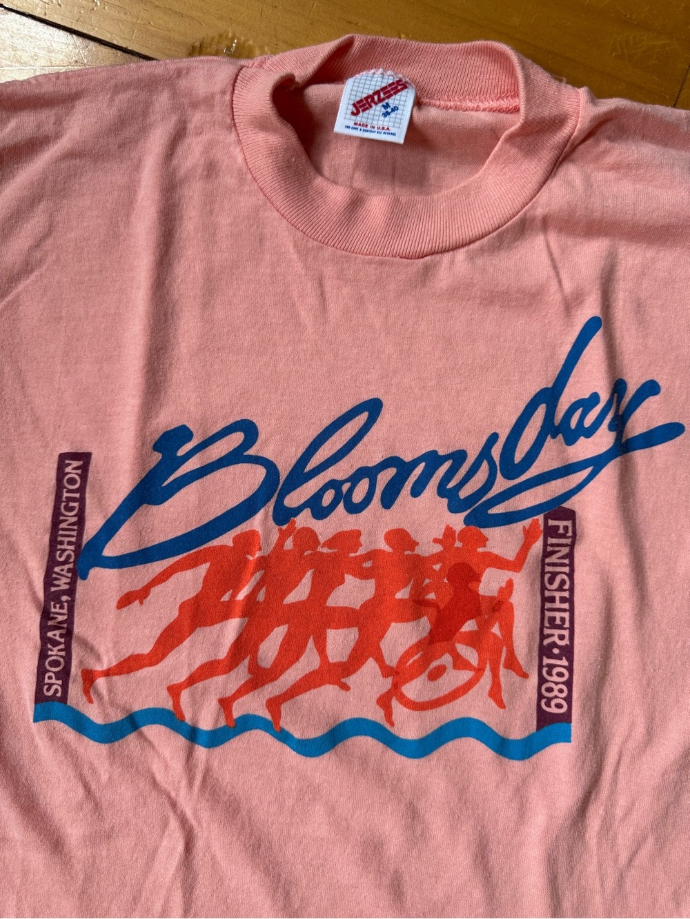 Vintage 1989 Bloomsday Coral-Pink Race Tee Medium